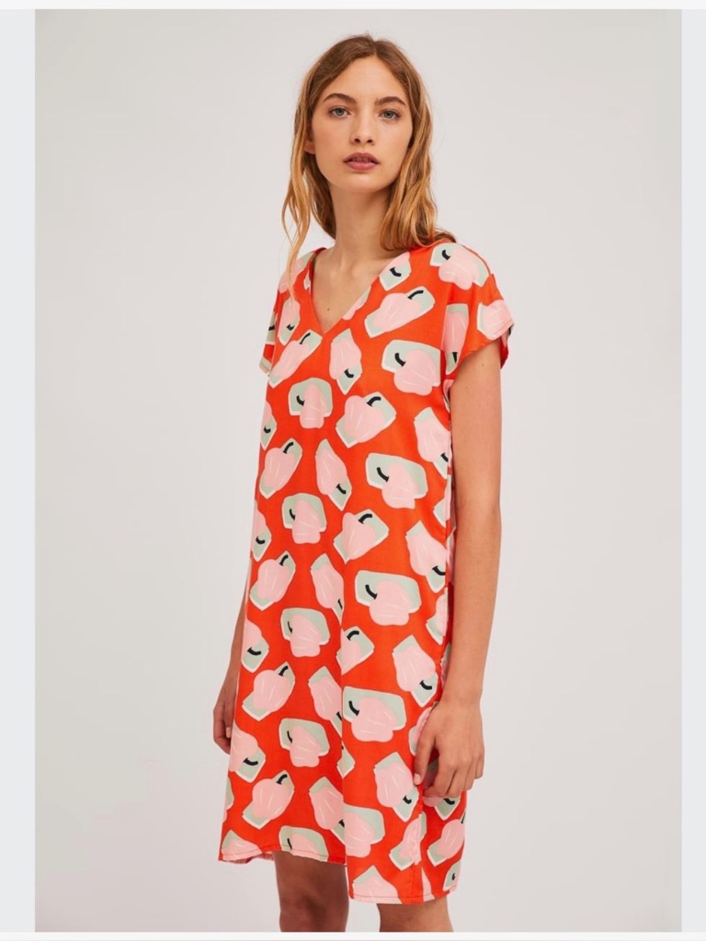 Vibrant Floral V-Neck A-Line Dress in Orange and Pink